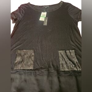 NWT Cable & Gauge Black Short Sleeve Tee with Sequin Pockets L